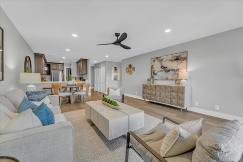 Tiny photo for 1685 Bayridge Way #204, SAN MATEO, CA 94402 (MLS # ML82024703)