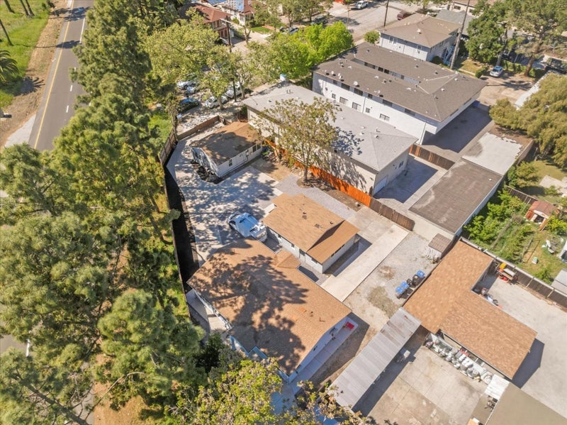 760-762 South 9th Street