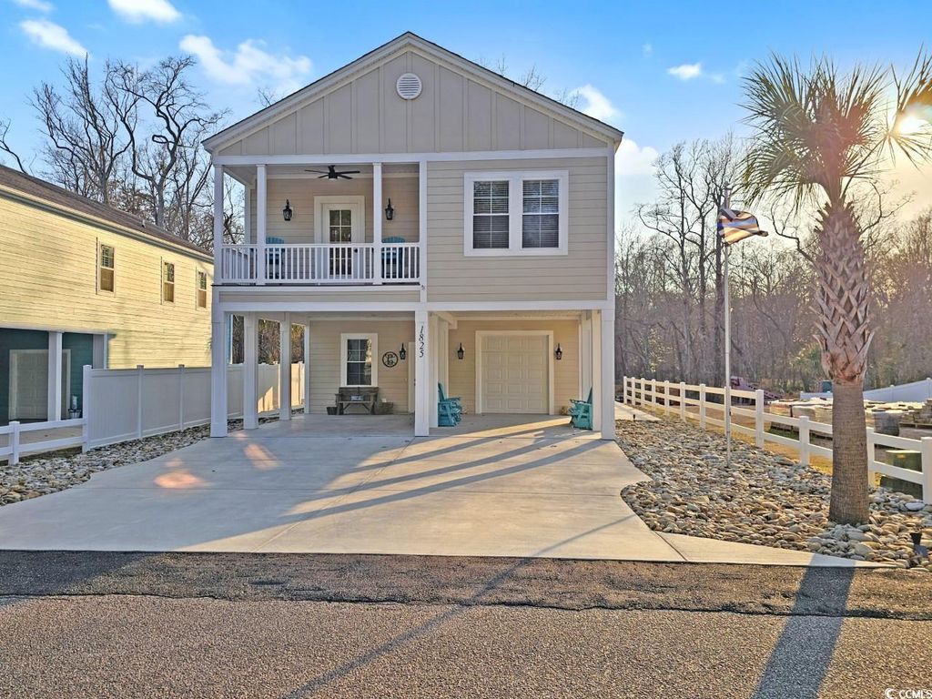 listing image 0