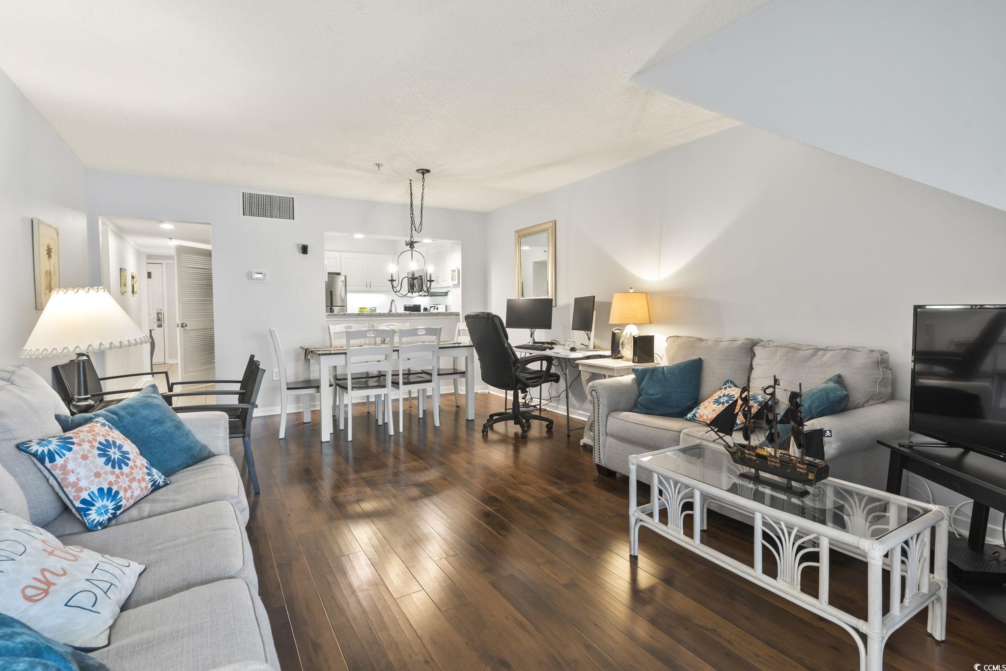 180 Rothbury Circle 303