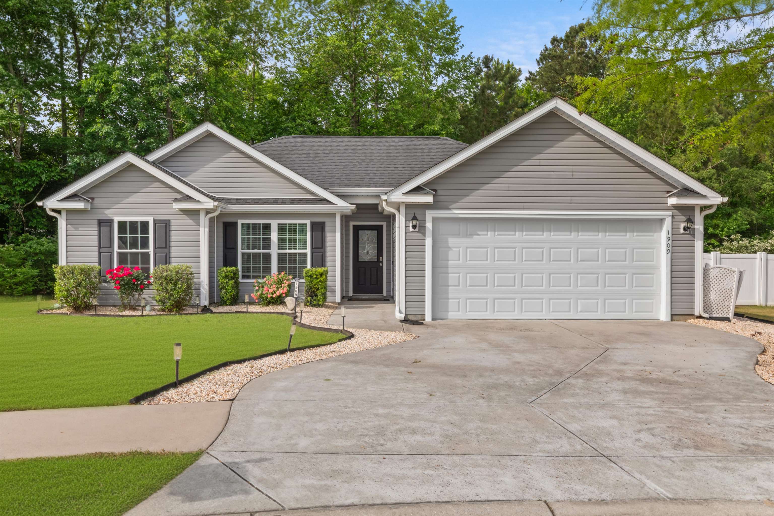 1909 Ronald Phillips Ave.