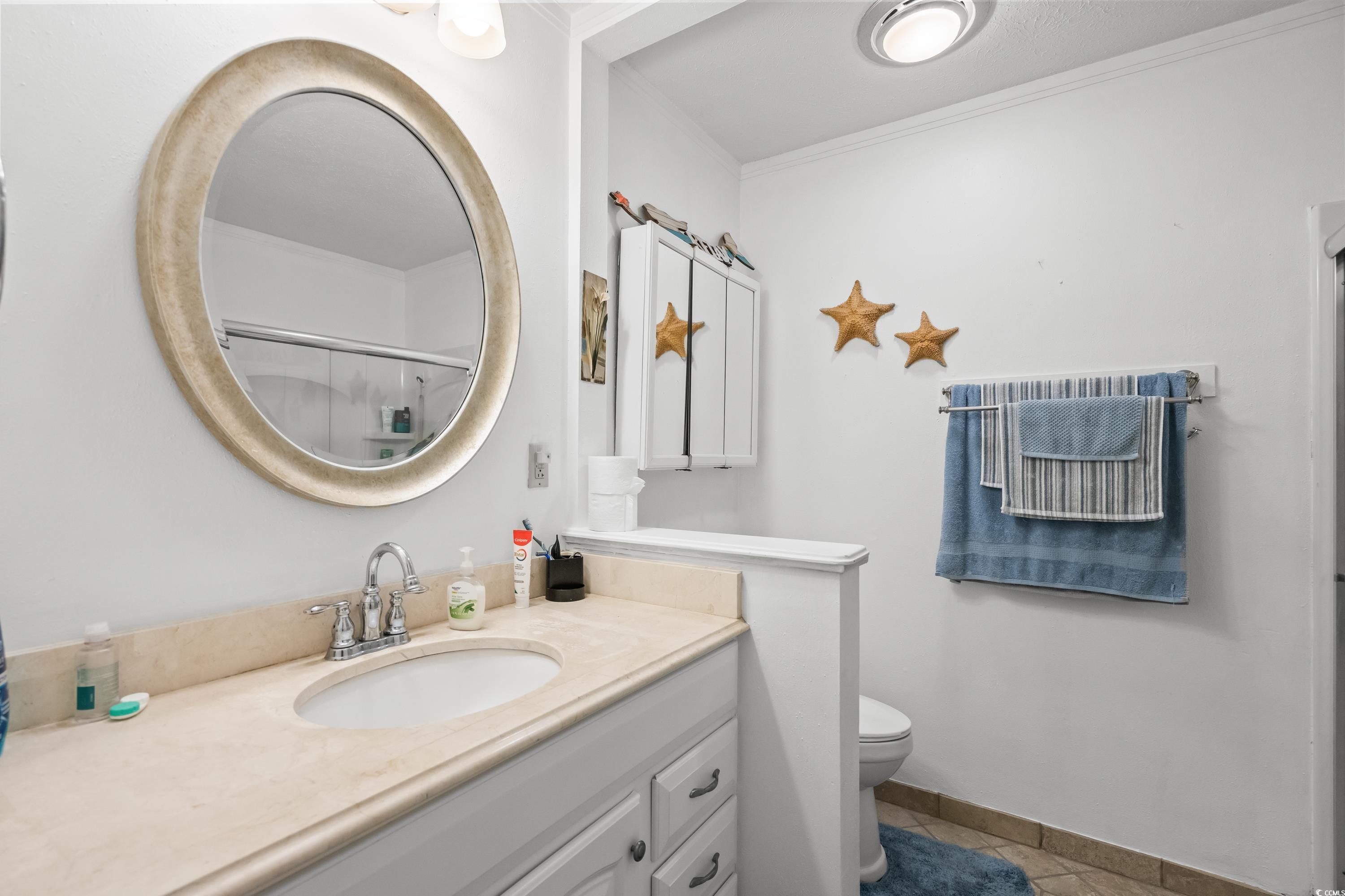 1546 Bay Tree Ln.