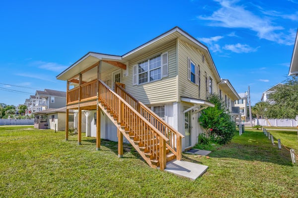 212 N DOGWOOD DR, SURFSIDE BEACH, SC 29575 - Image 012cf61e12018ee63d0b8c8b4b91fa1f/505775014