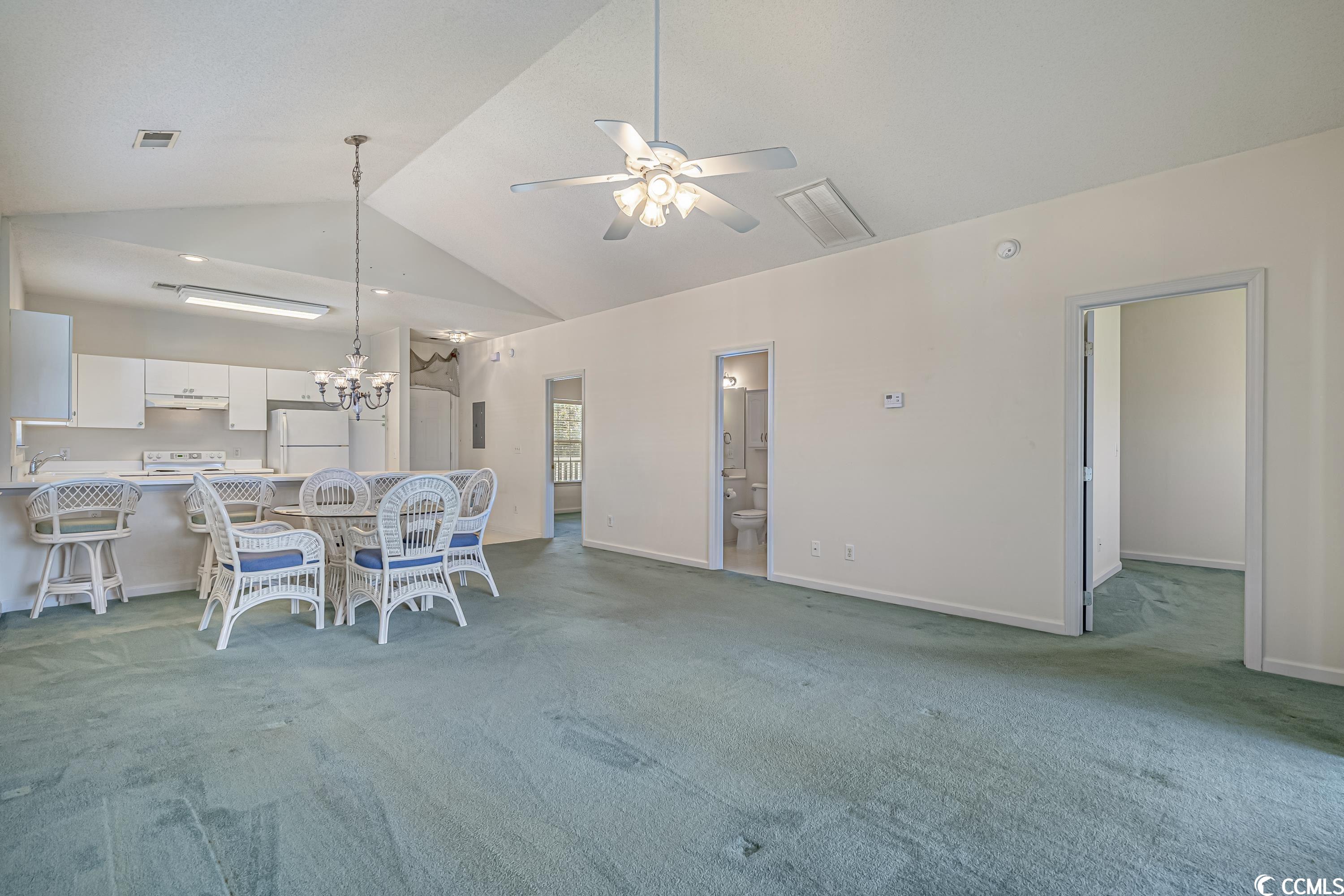 Photo 9 of 40 of 3915 Gladiola Ct. 304 condo