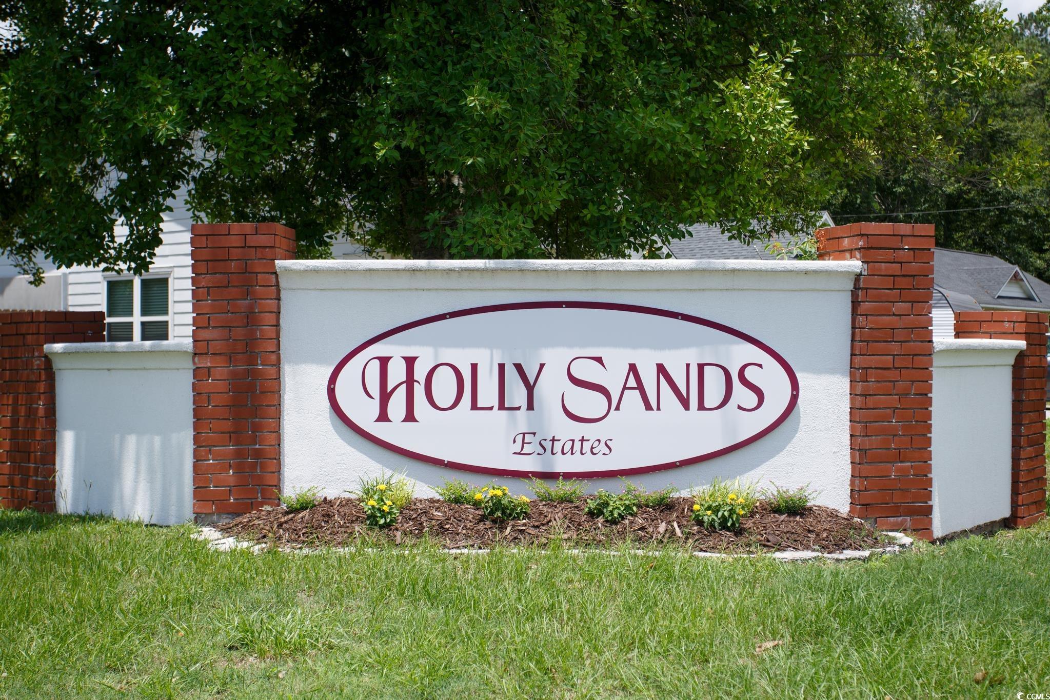 890 Holly Sands Blvd.