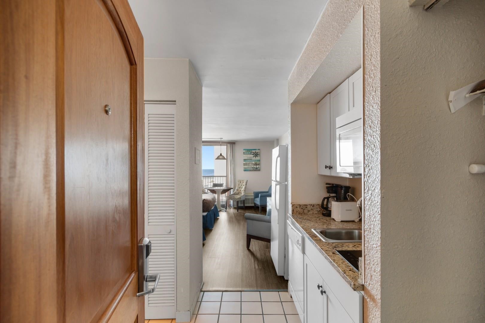 9550 Shore Dr. 805
