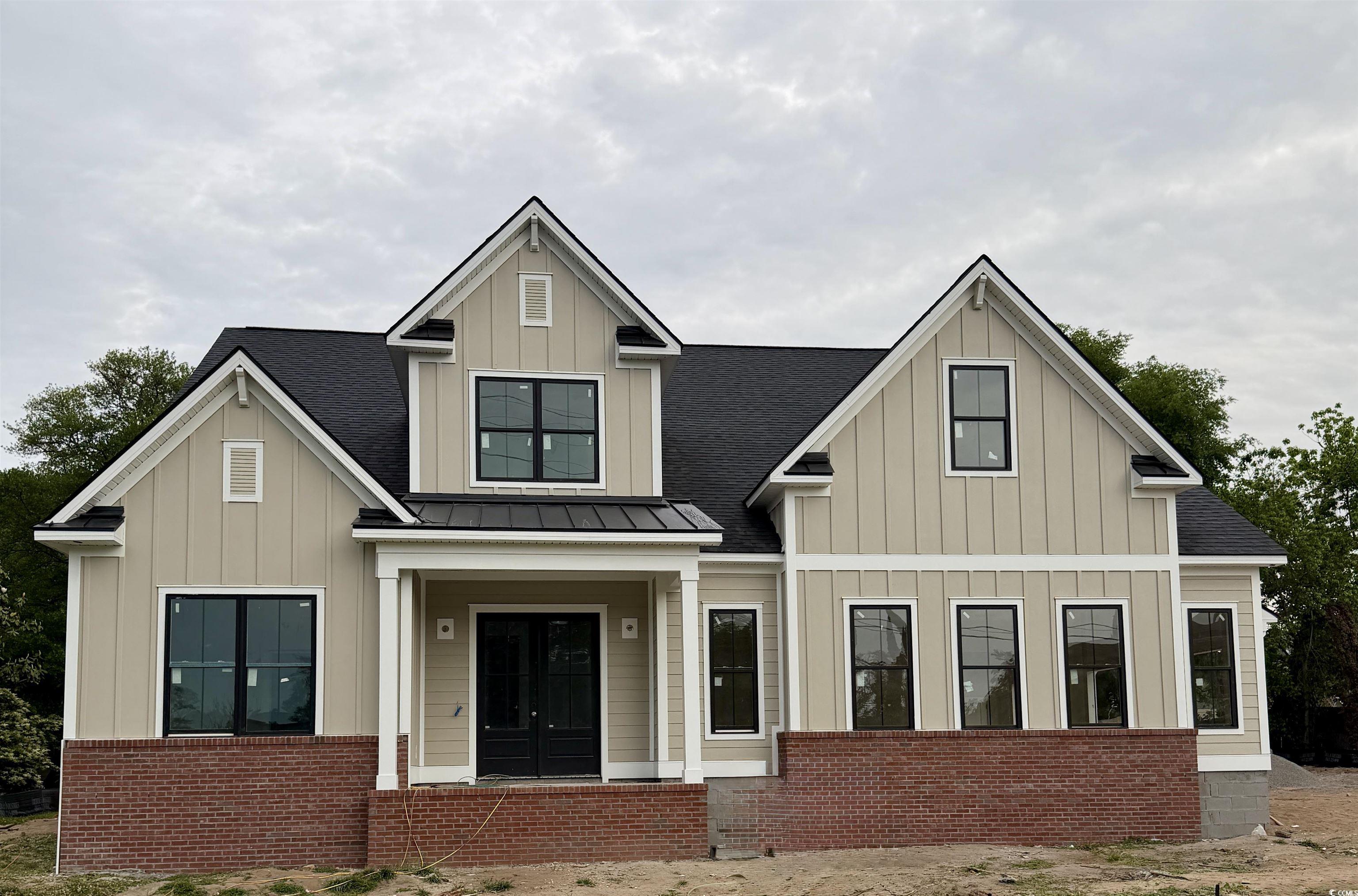 1113 Golf View Dr.