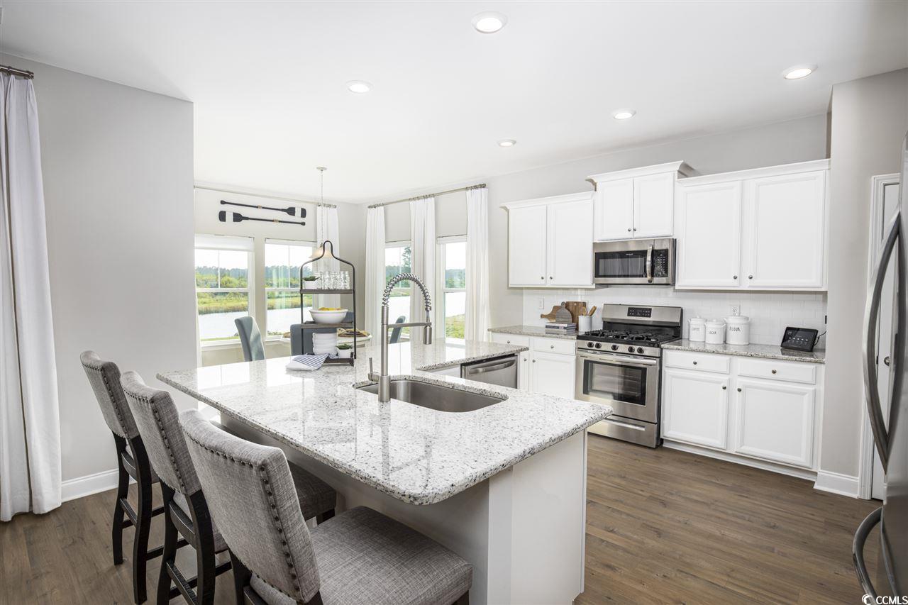 527 Magnolia Terrace Dr