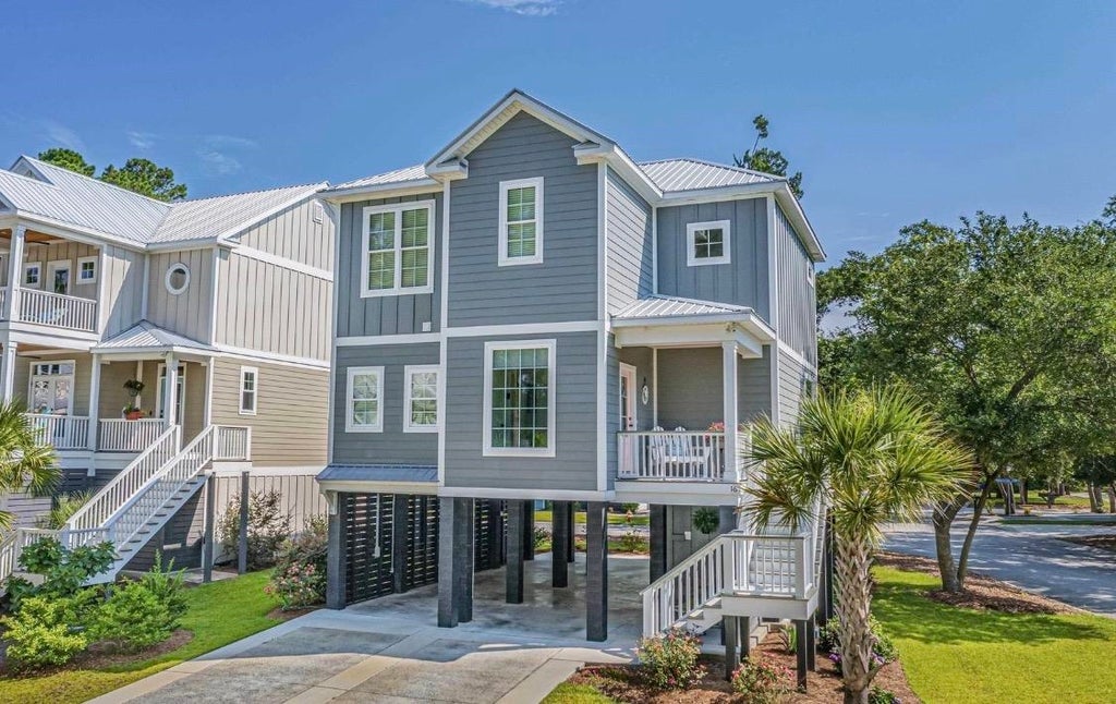 Photo of 16 Lazy Hammock Trail, Pawleys Island, SC 29585 (MLS # 2619643)