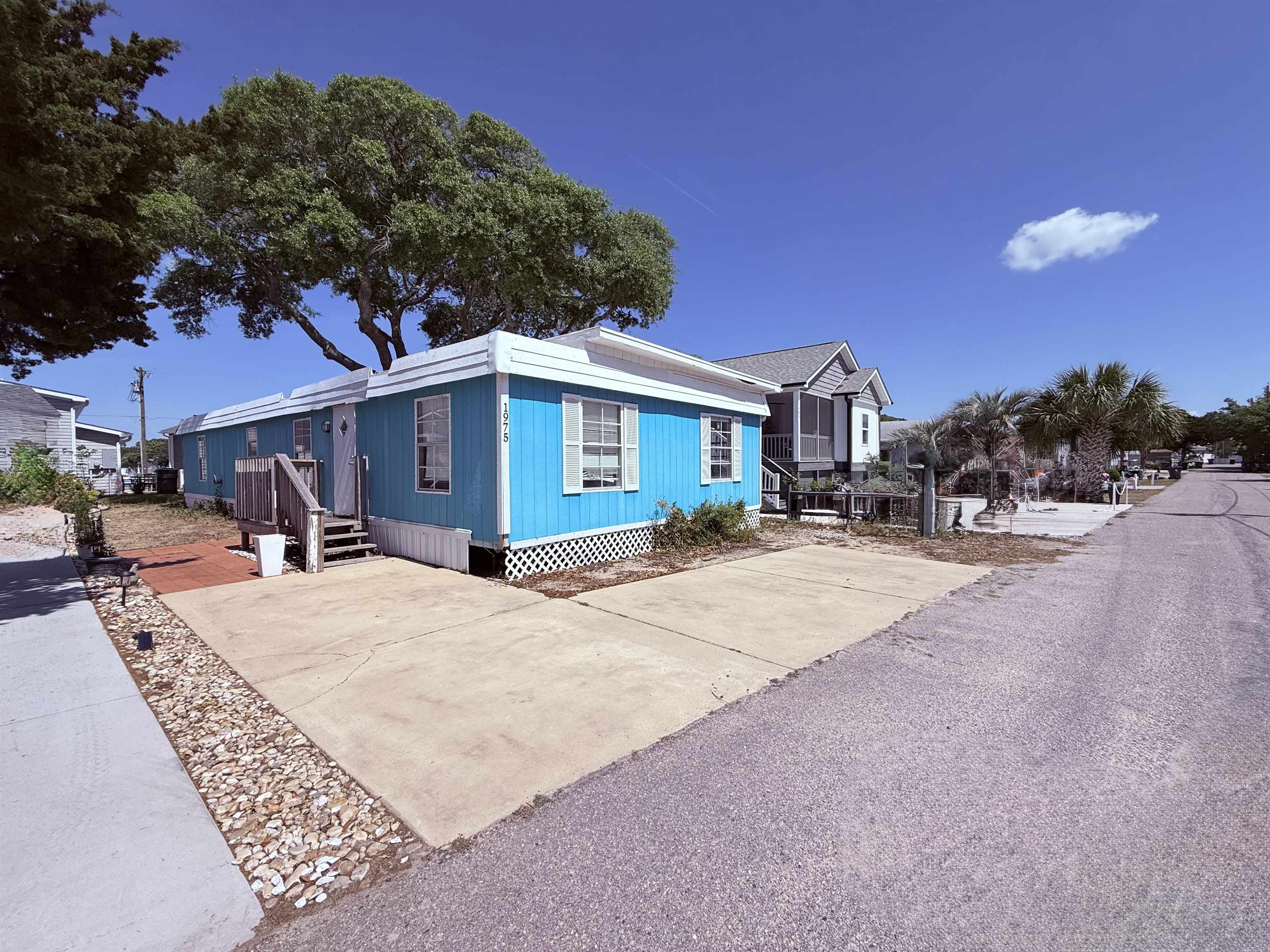 1975 Jacana Dr.