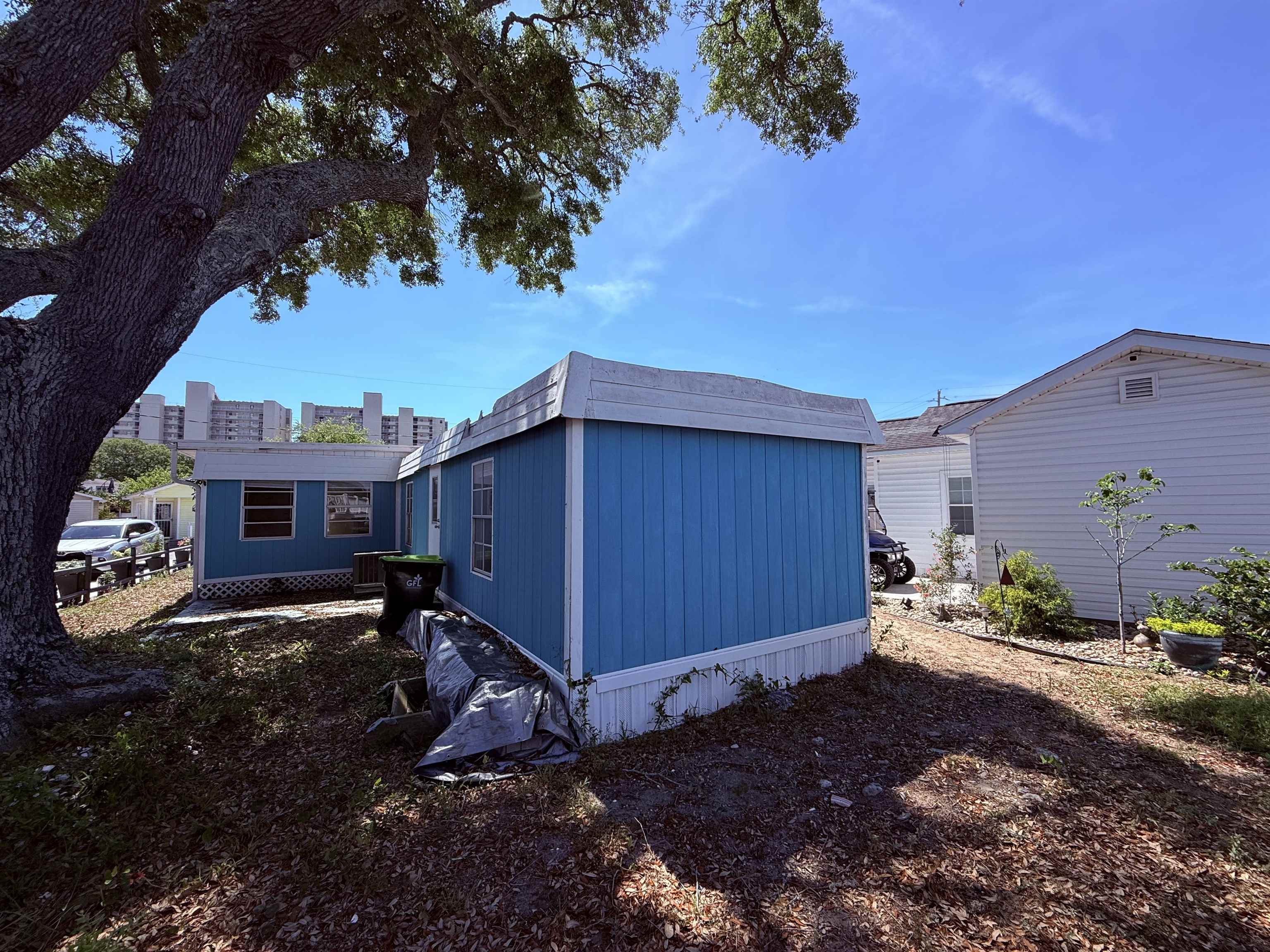1975 Jacana Dr.