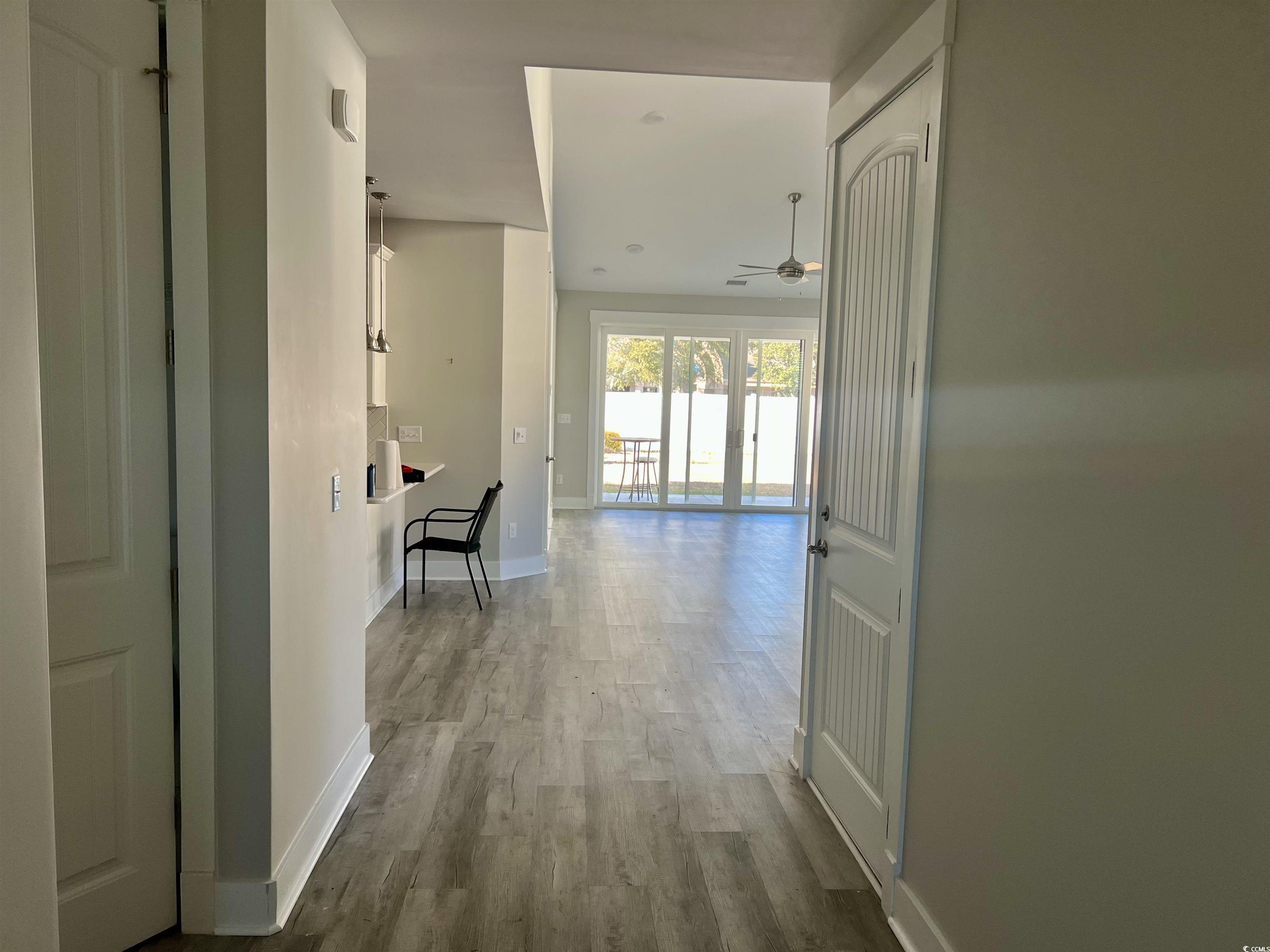 1558 Harbour Place Dr.