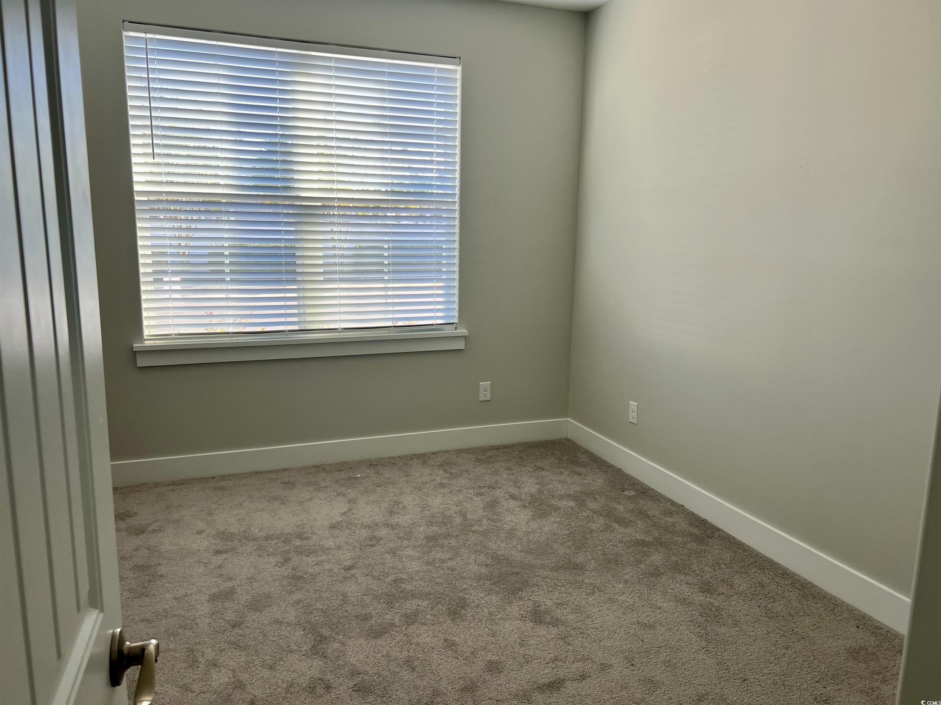 1558 Harbour Place Dr.