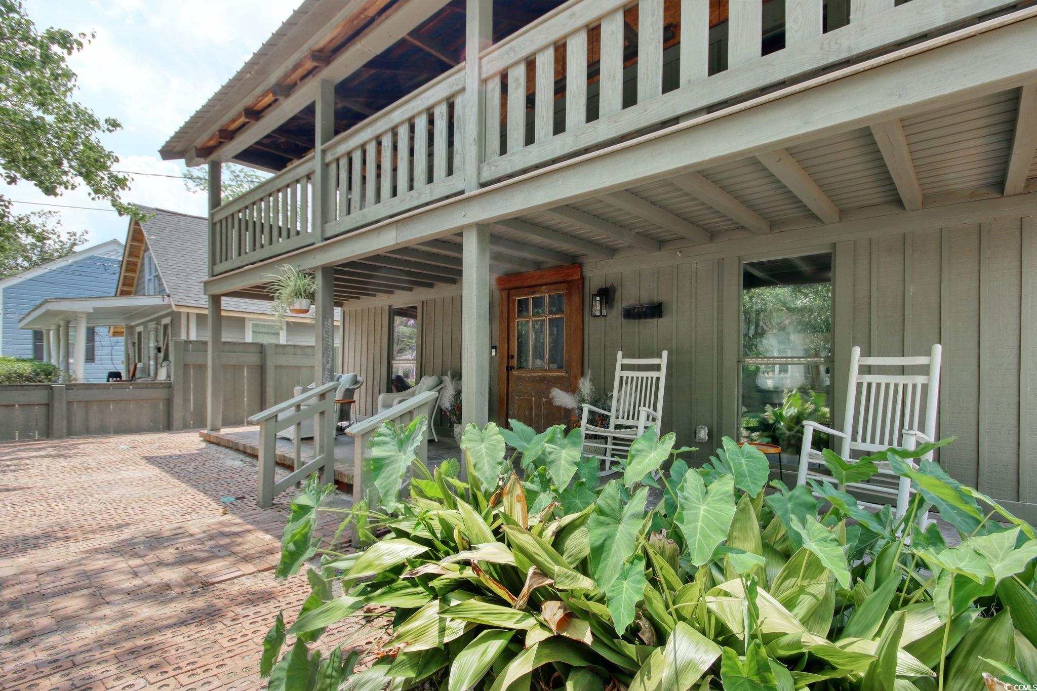325 Orange St.