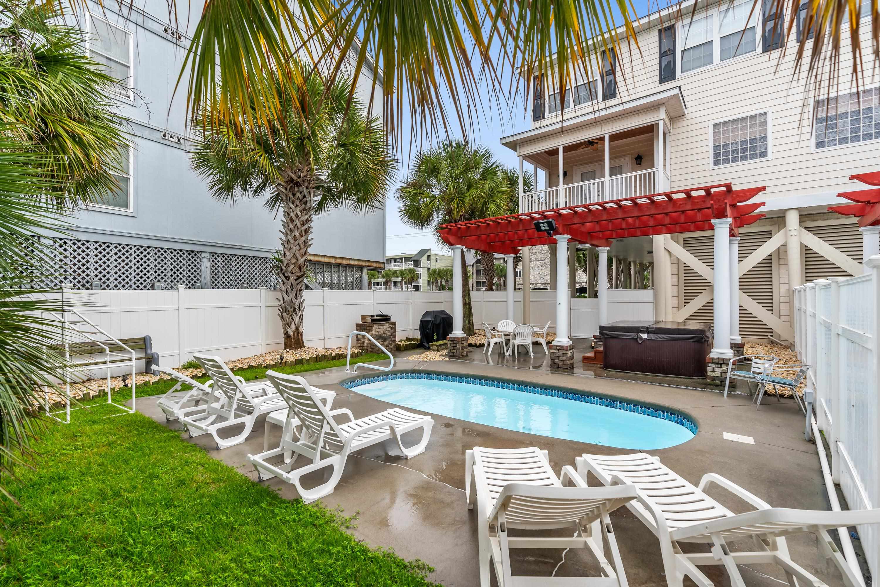 601 N Waccamaw Dr.
