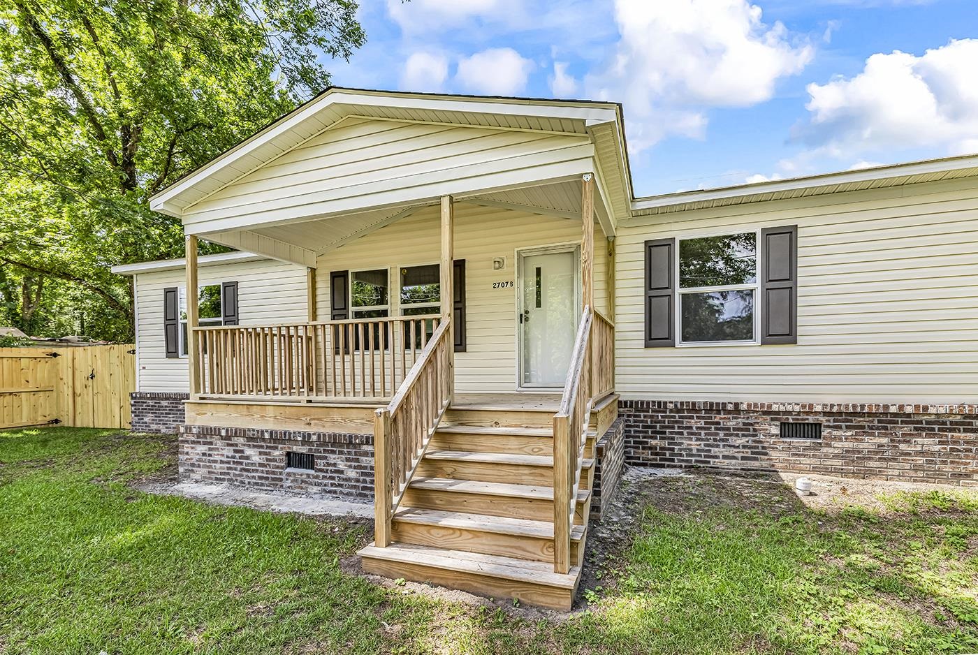 2707B Prince St.