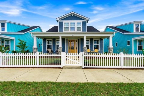 Photo of 2077 Singing Palm Loop, Little River, SC 29566 (MLS # 2610331)