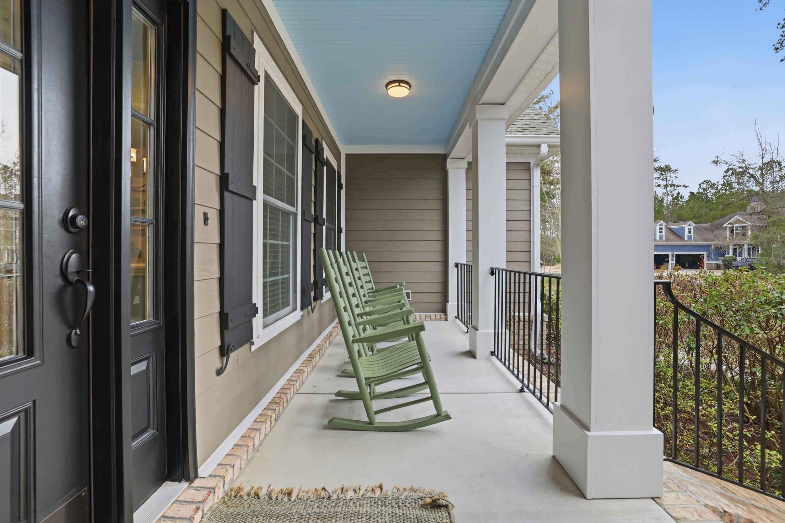 621 Whispering Pines Ct.