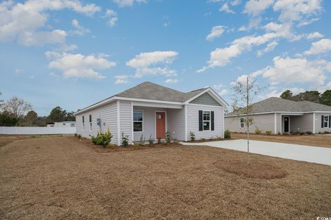 A home in Tabor City