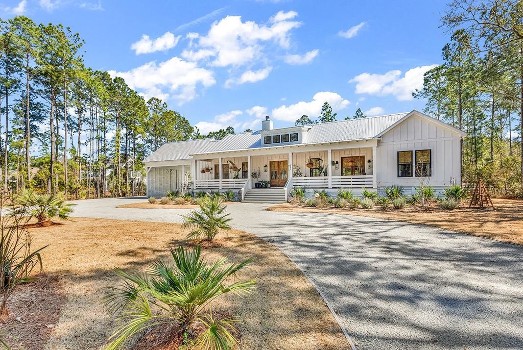 Photo of 1282 Kings River Rd, Pawleys Island, SC 29585 (MLS # 2606169)
