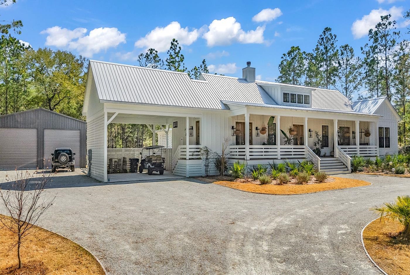 1282 Kings River Rd.