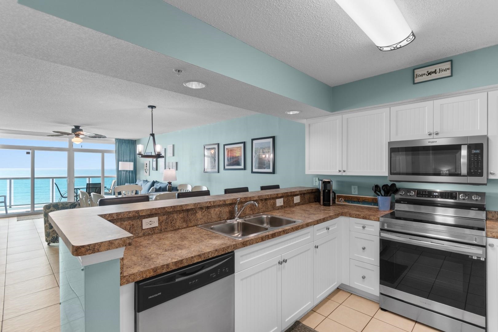 5700 N Ocean Blvd. 809