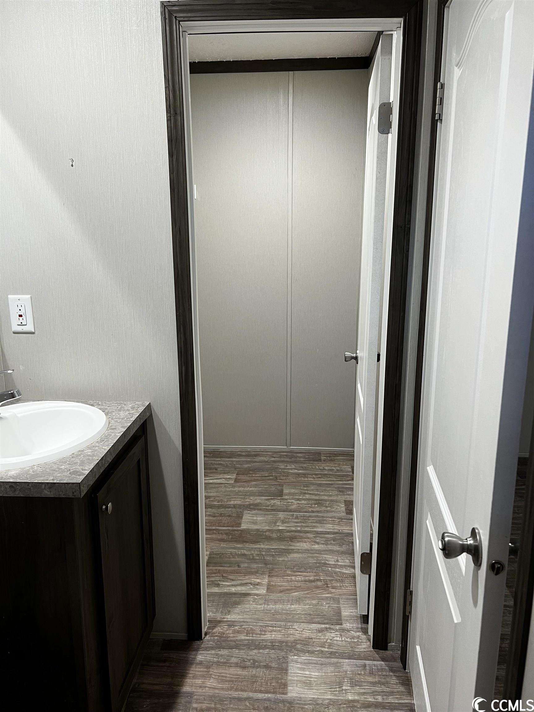 Photo 17 of 29 of 2716 Sagittarius Dr. mobile home