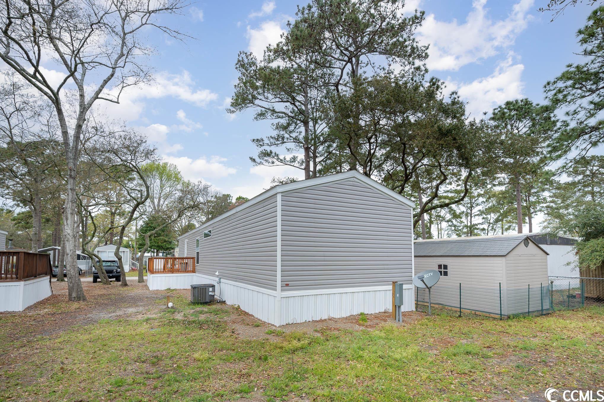 Photo 7 of 29 of 2716 Sagittarius Dr. mobile home