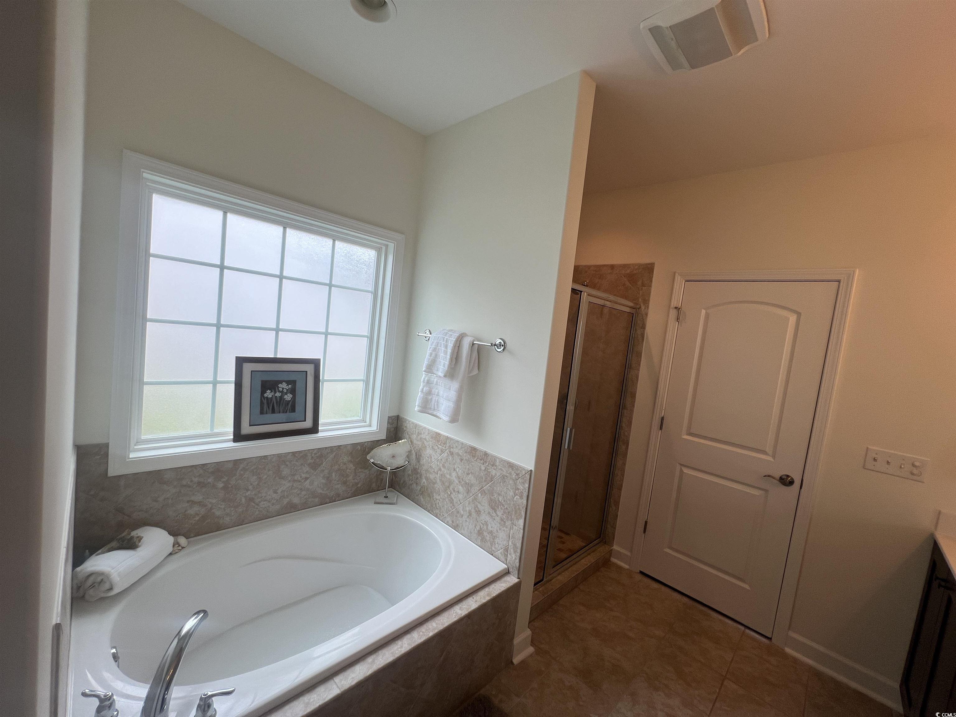 Photo 10 of 29 of 9332 Pond Cypress Ln. house