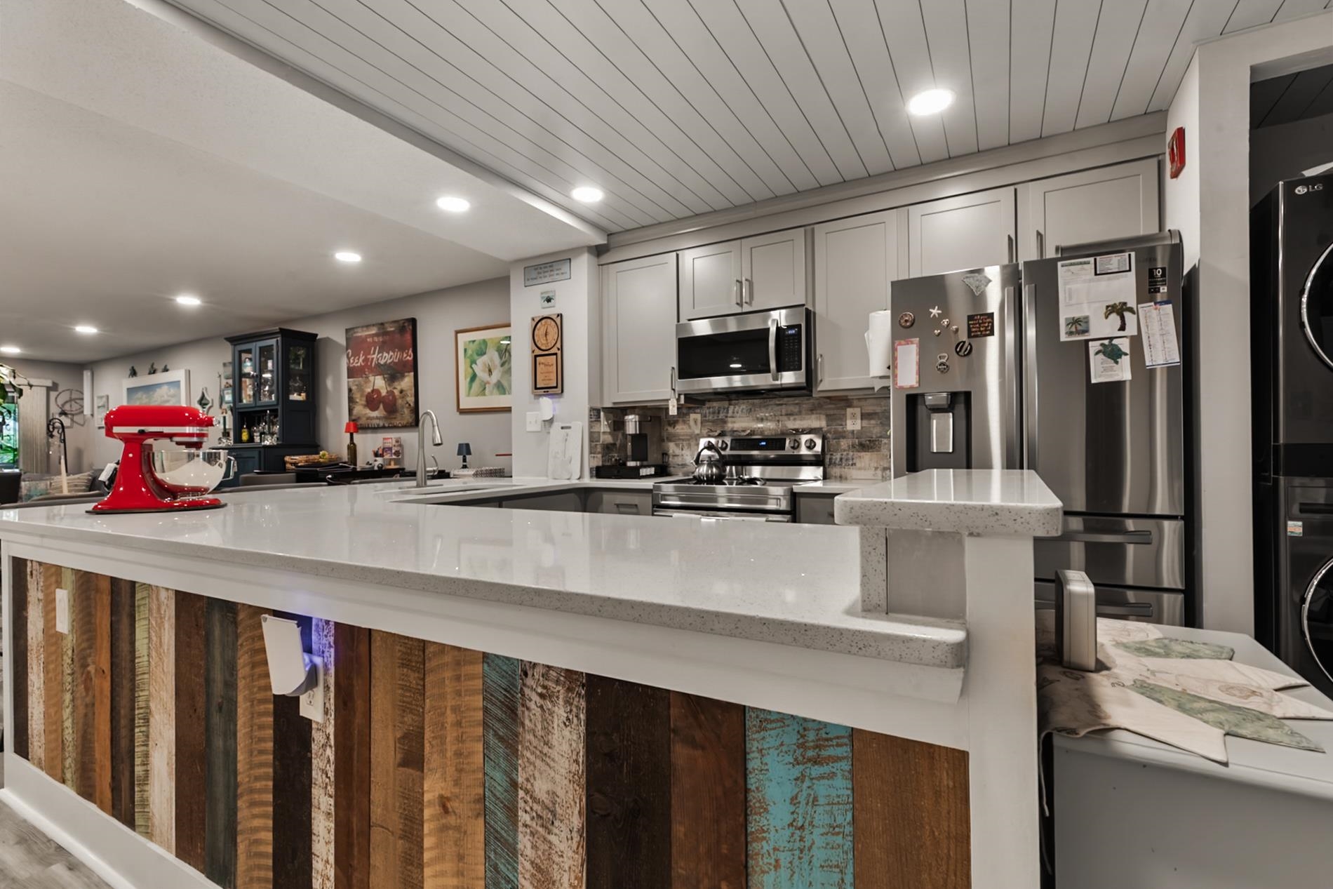 223 Maison Dr. B6