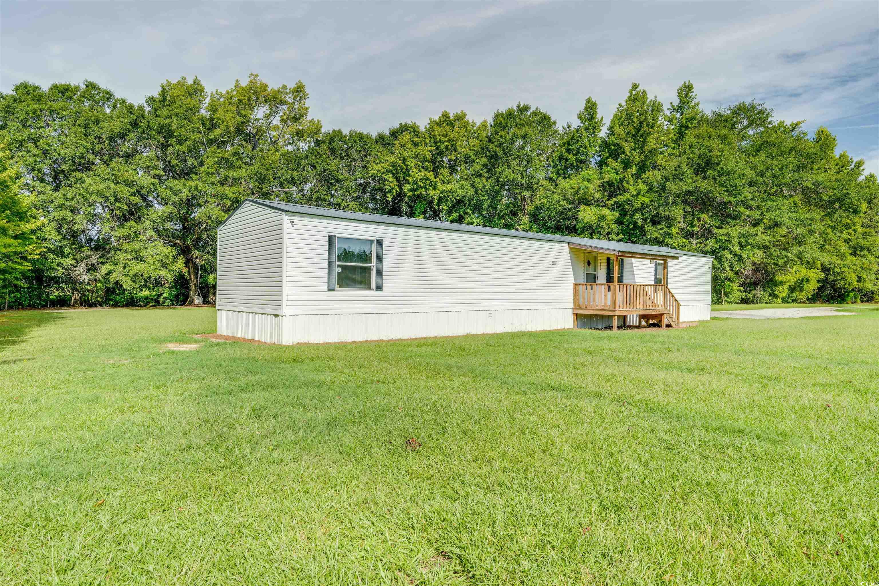 Photo 2 of 31 of 2951 Fowler School Rd. mobile home