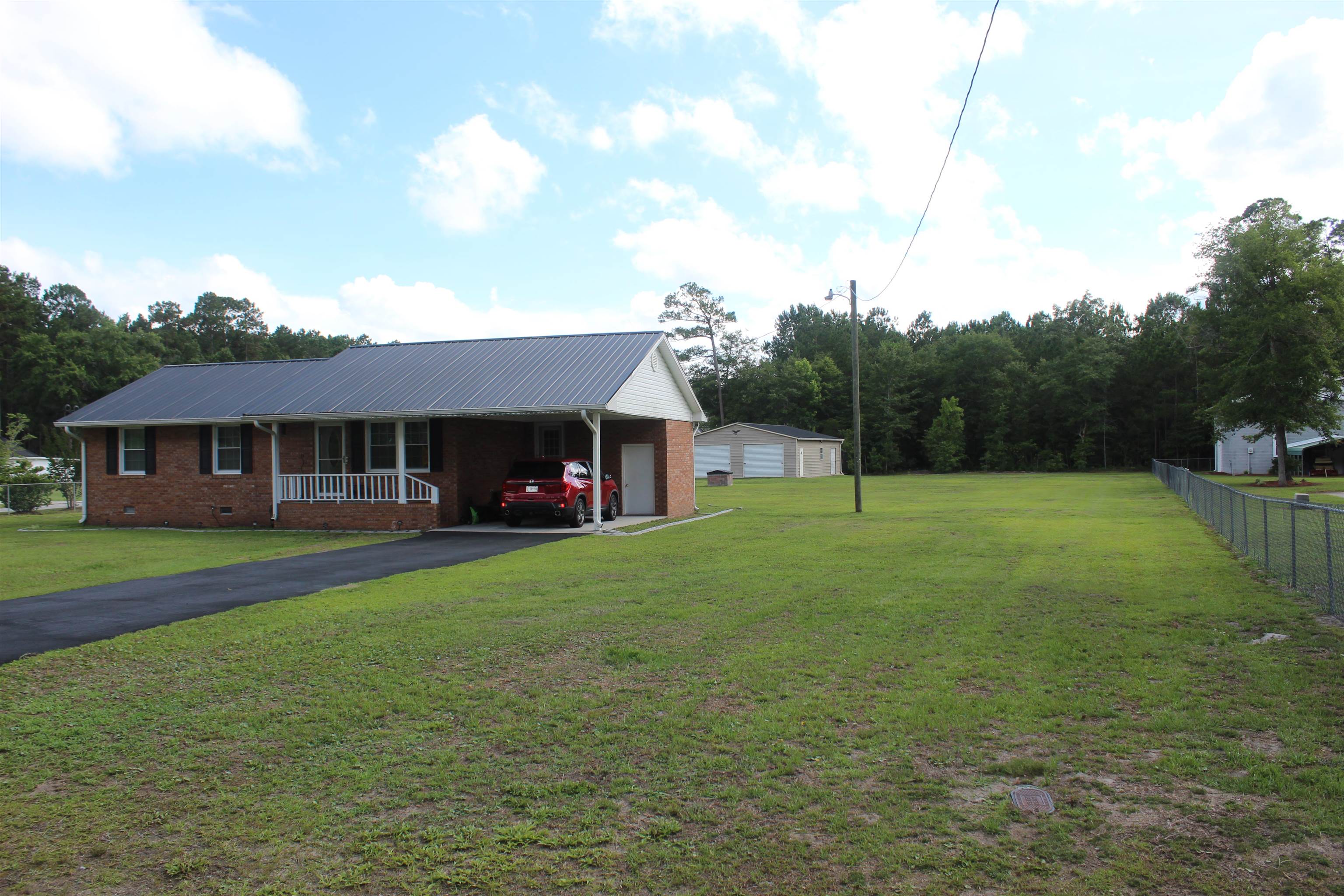 220 Rainbow Rd.