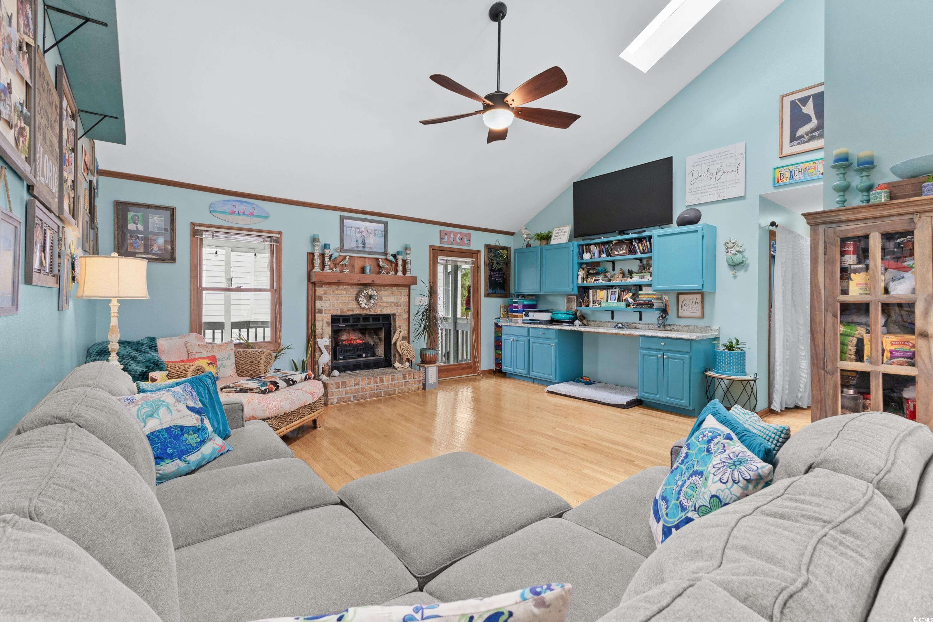 202 Old Harbour Ct.