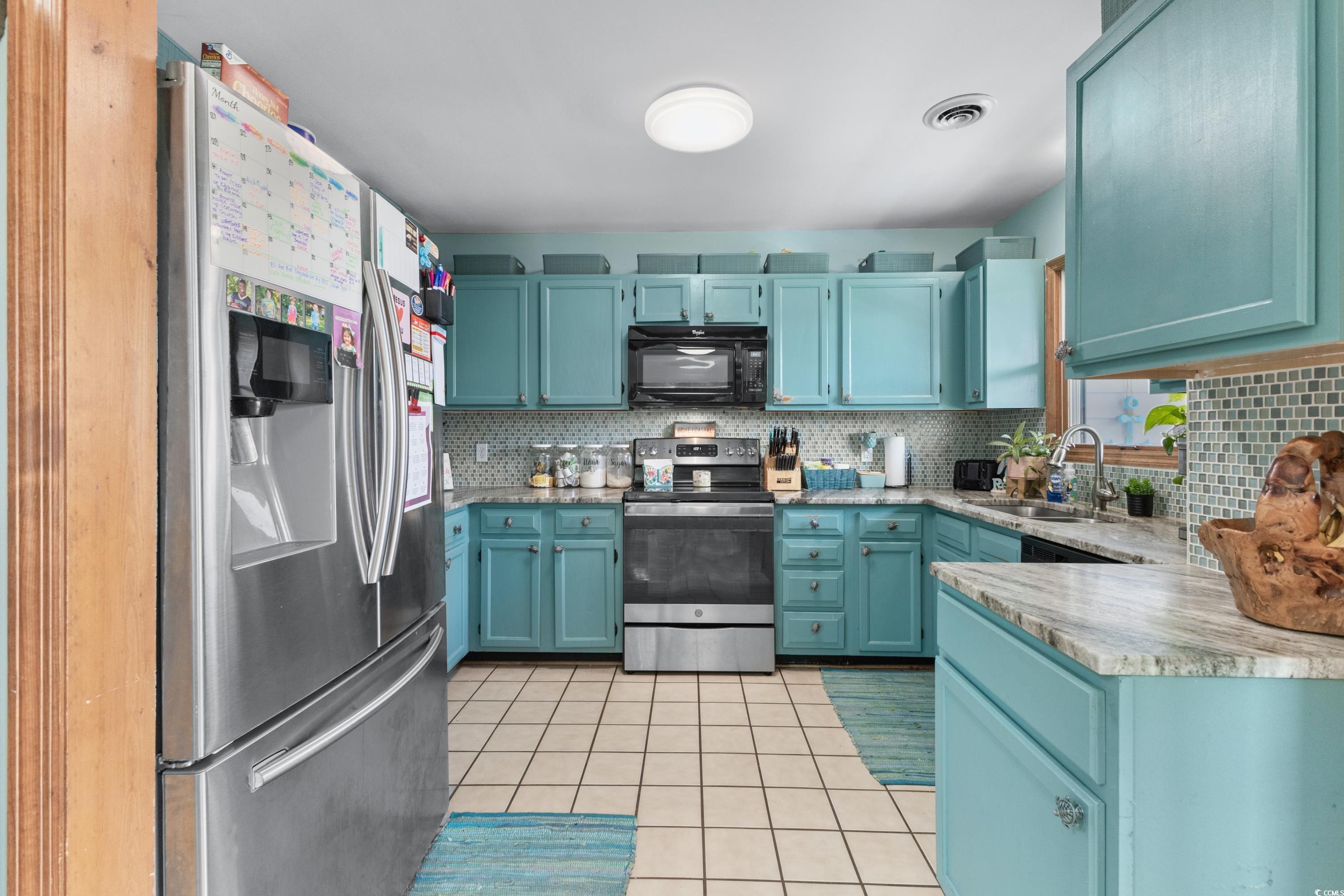 202 Old Harbour Ct.