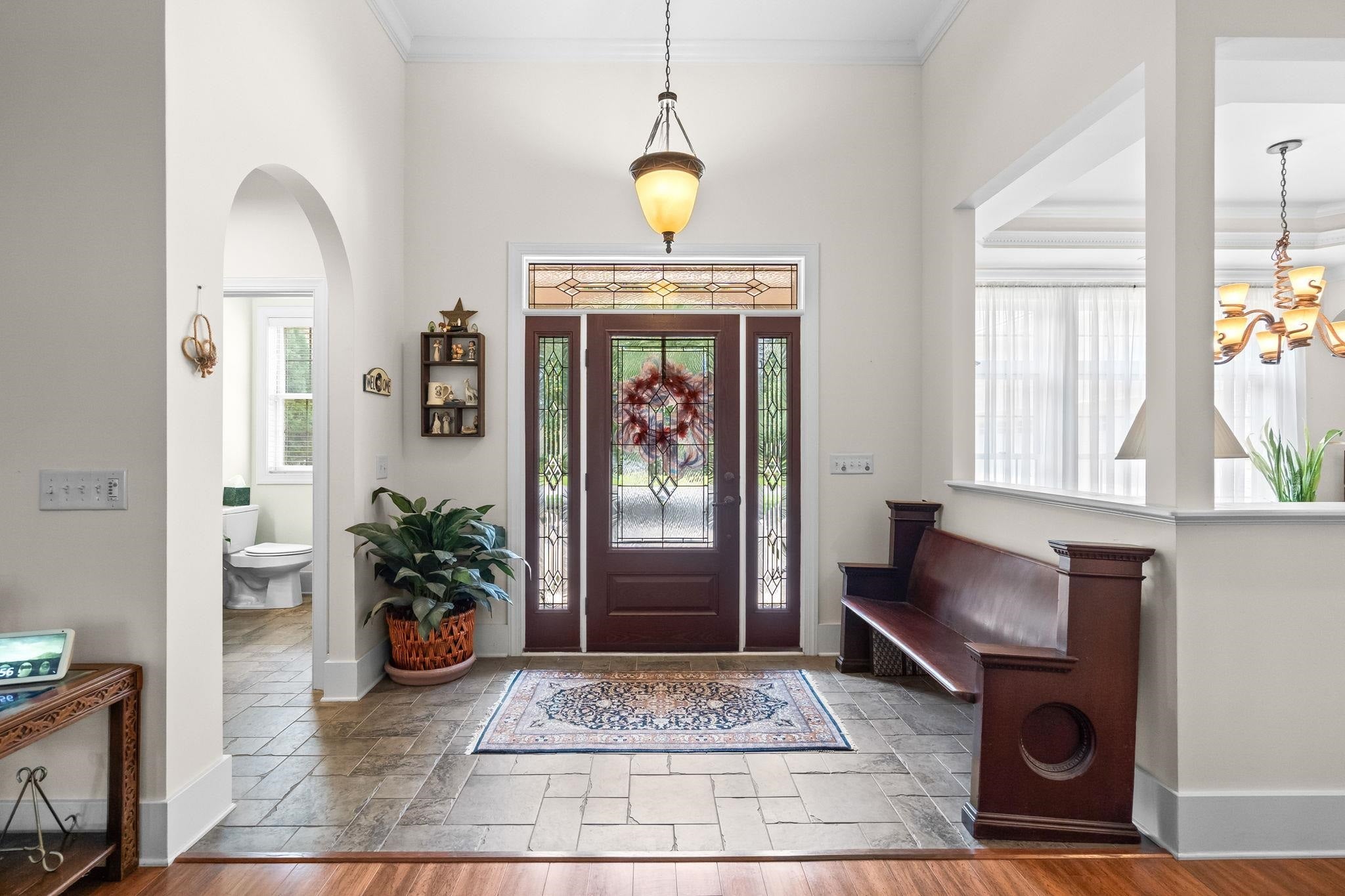 25 Fairway Ln.