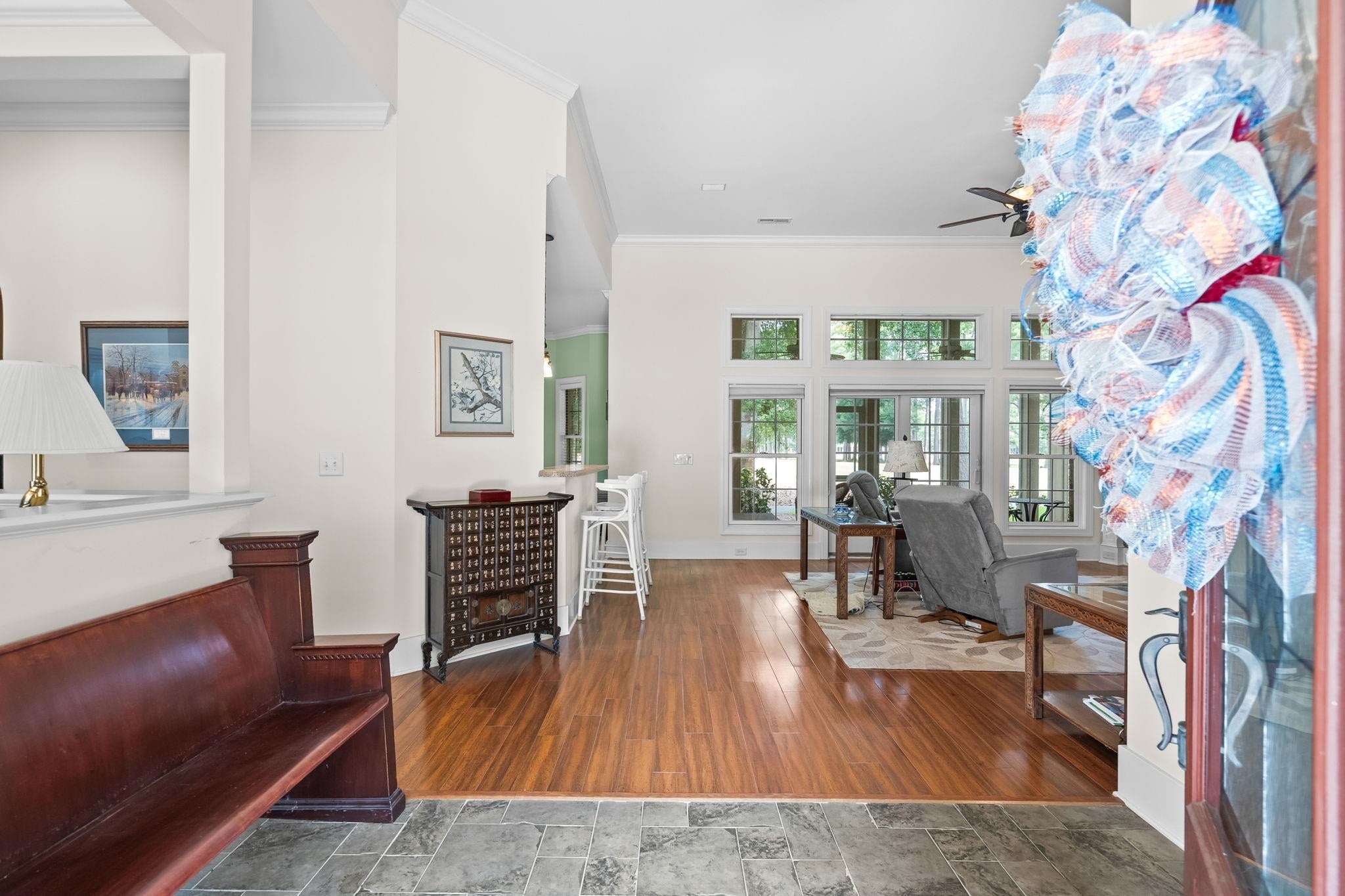 25 Fairway Ln.