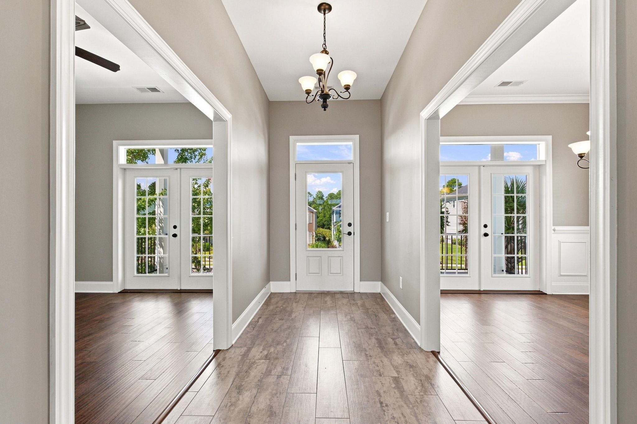 369 Saint Julian Ln.