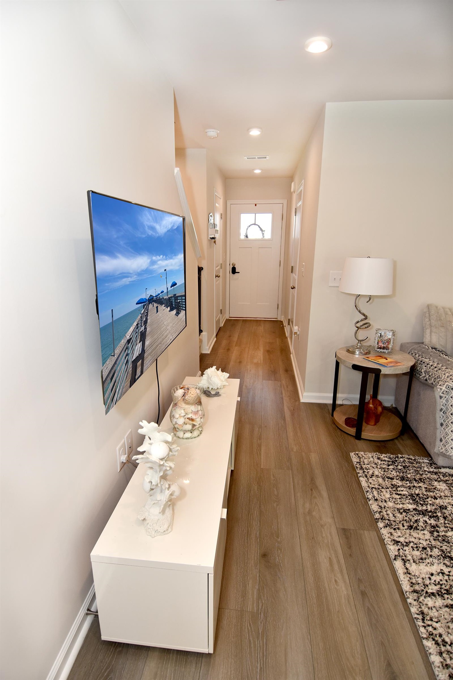 151 Villa Grande St. F