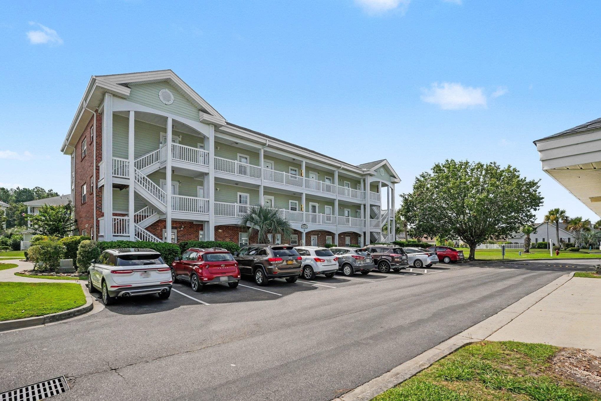 3955 Gladiola Ct. 202