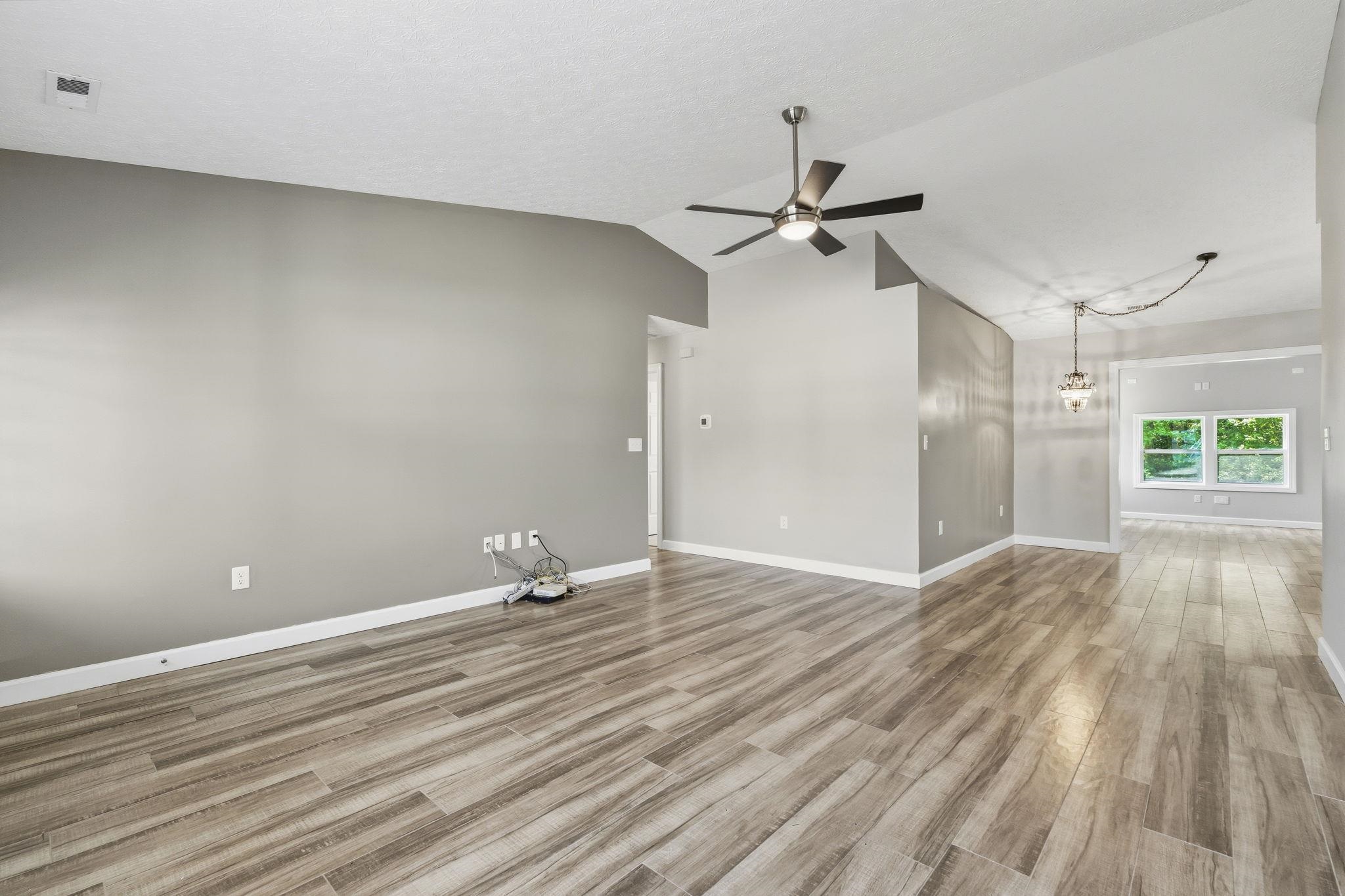 4374 Bradford Circle