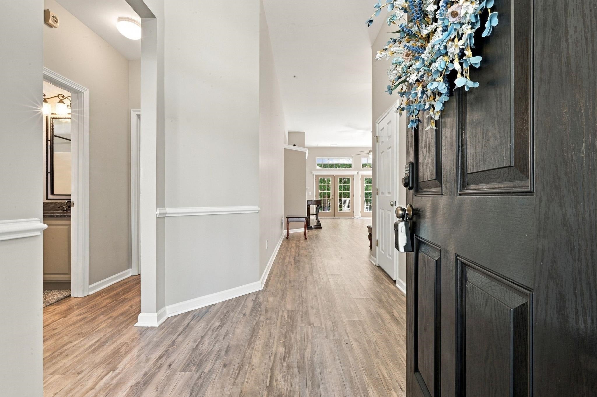 725 Dove Haven Ln.