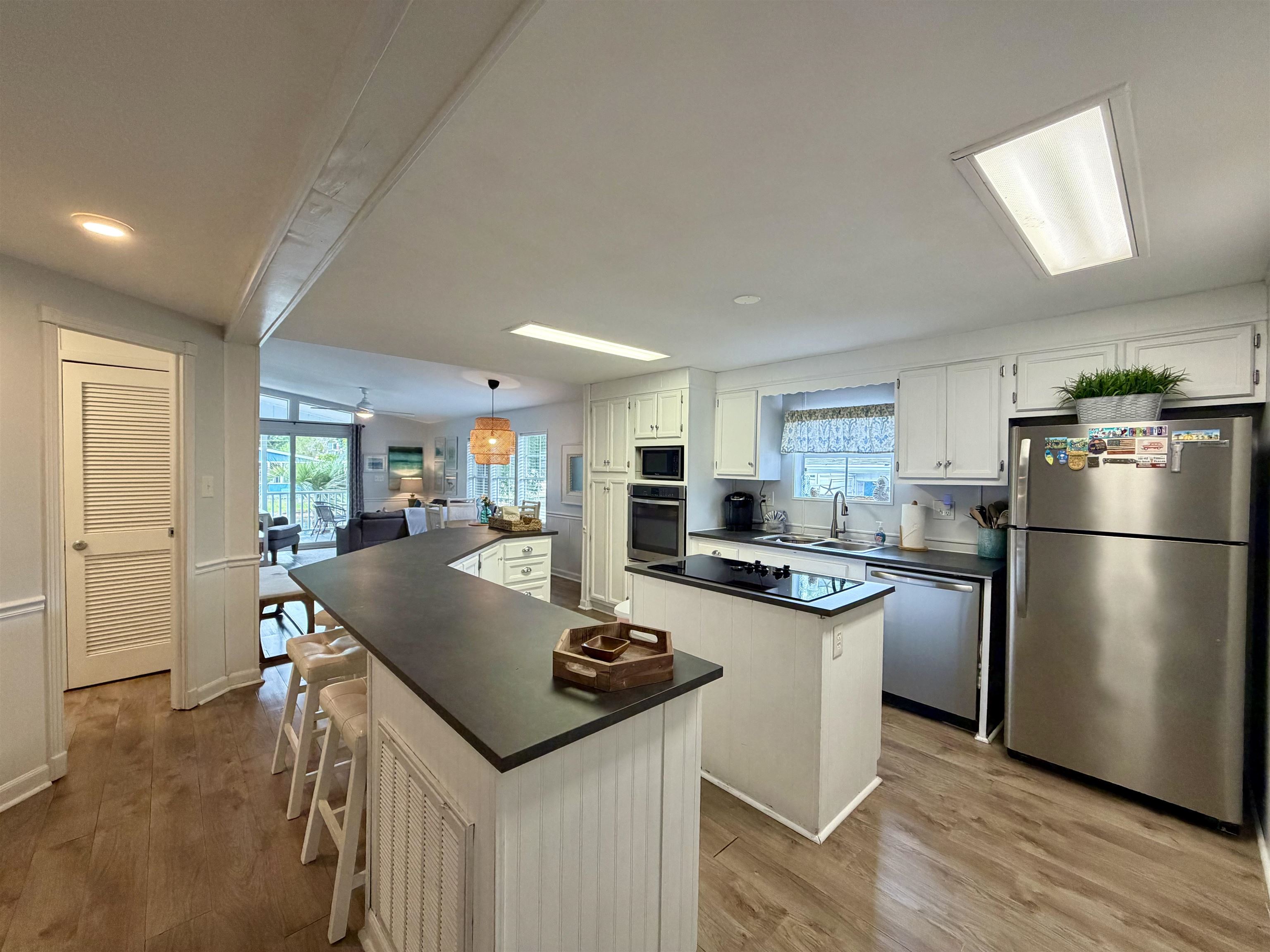 494 Sandpebble Dr.