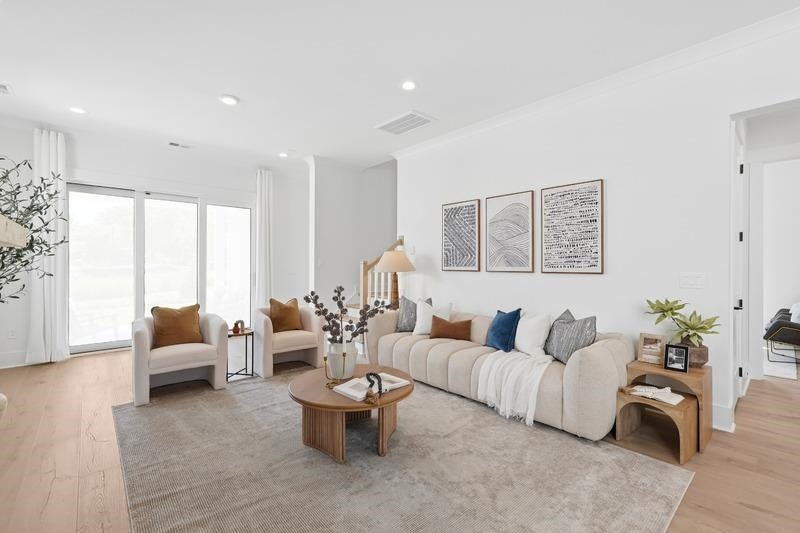 604 Verdura Way