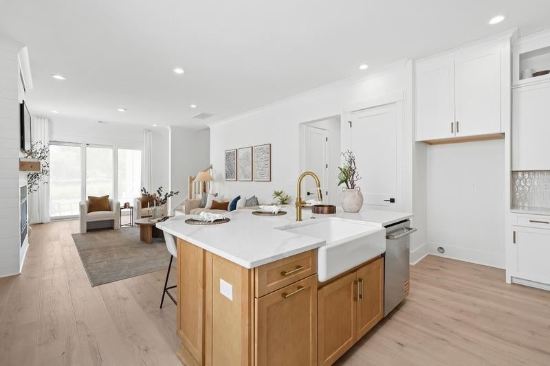 604 Verdura Way