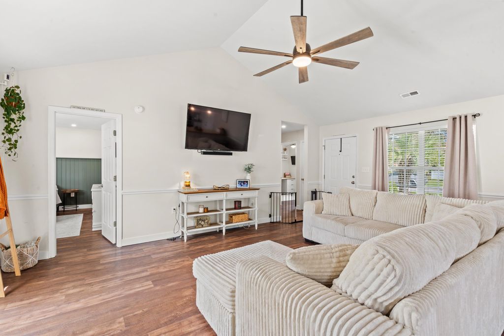 Photo of 2701 Ivy Glen Dr, Conway, SC 29526 (MLS # 2606798)