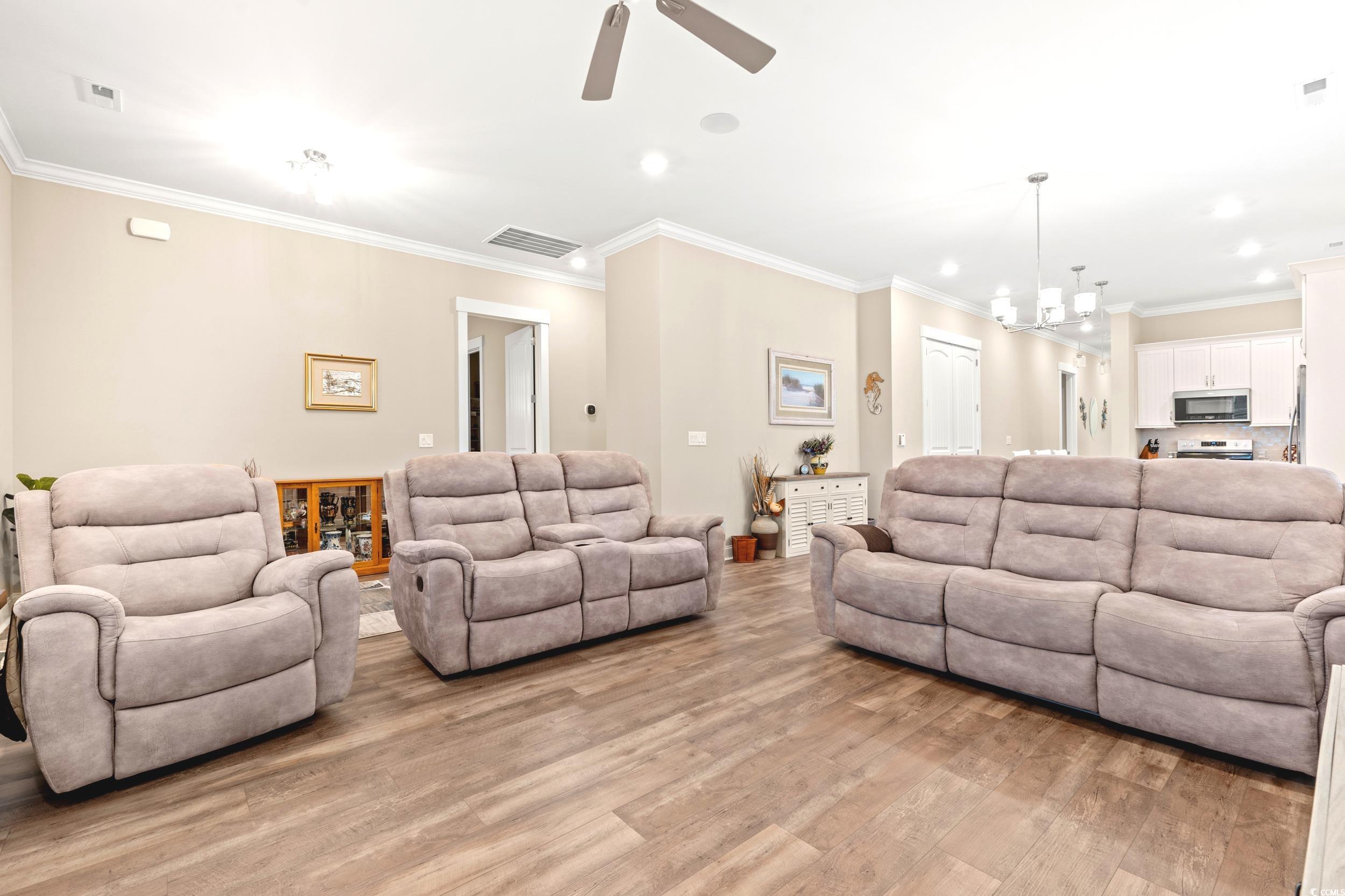 8155 Living Tide Dr.