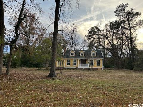 A home in Loris