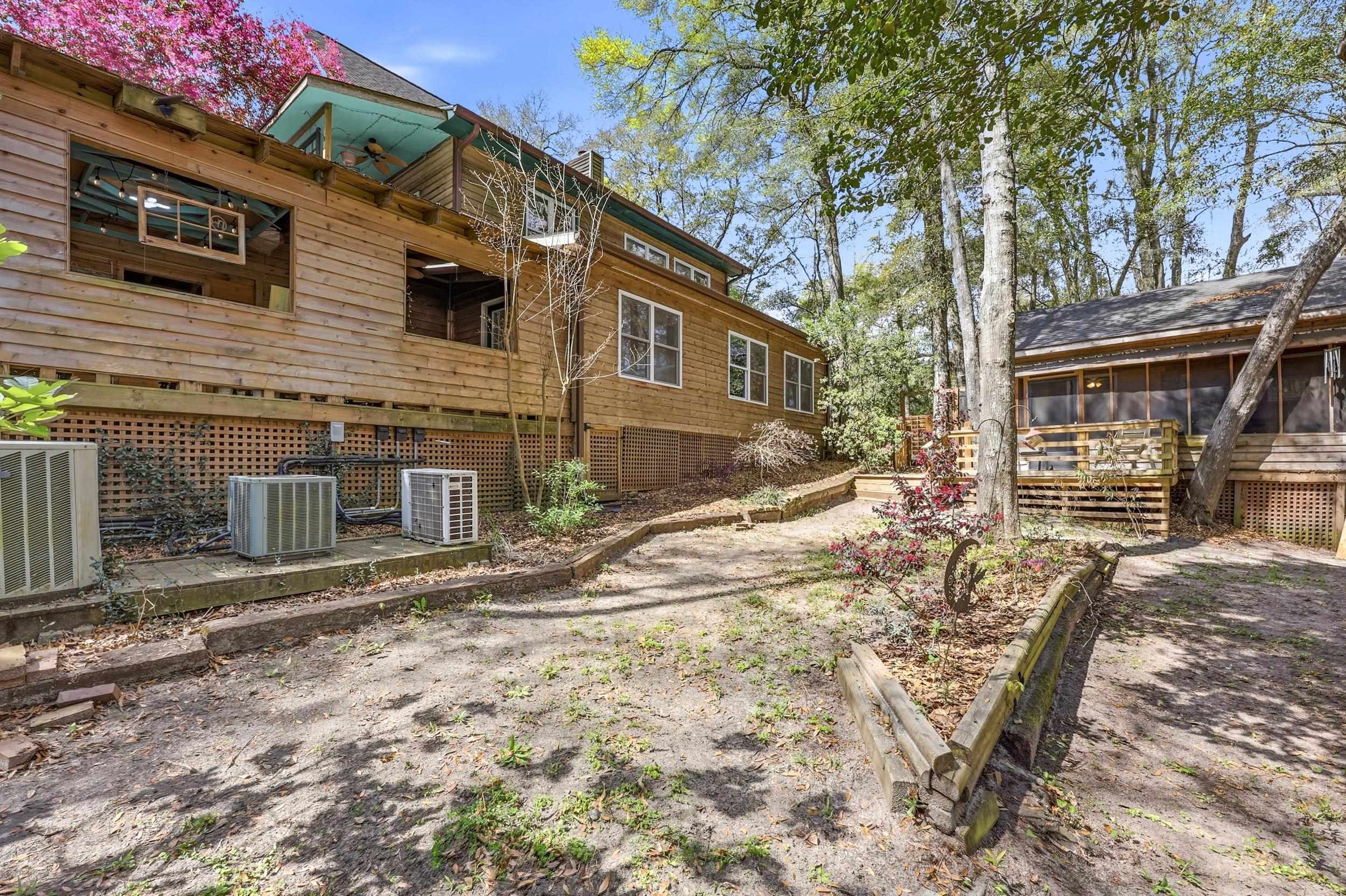 34 Clifton Dr.