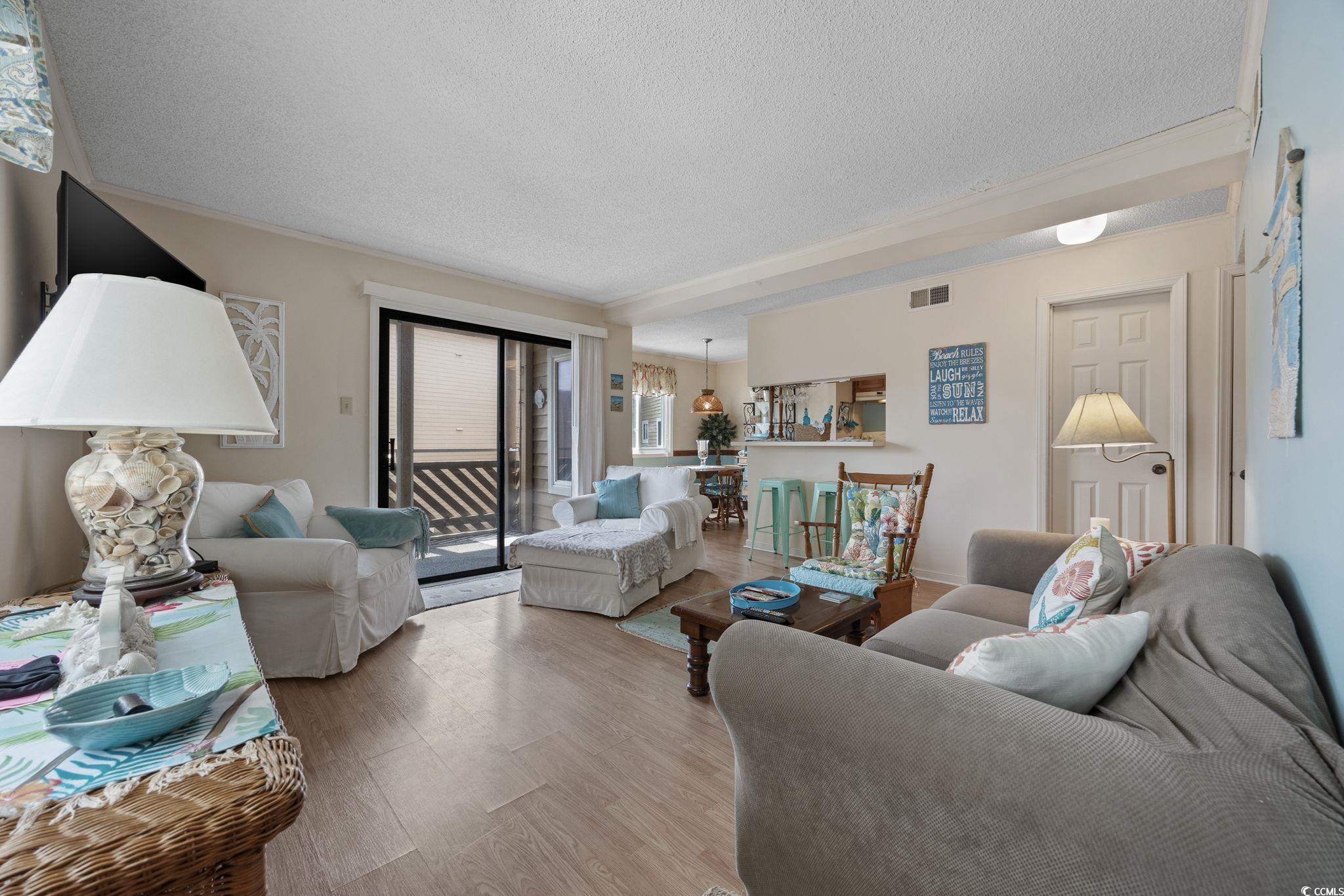 609 Hillside Dr. S E-12
