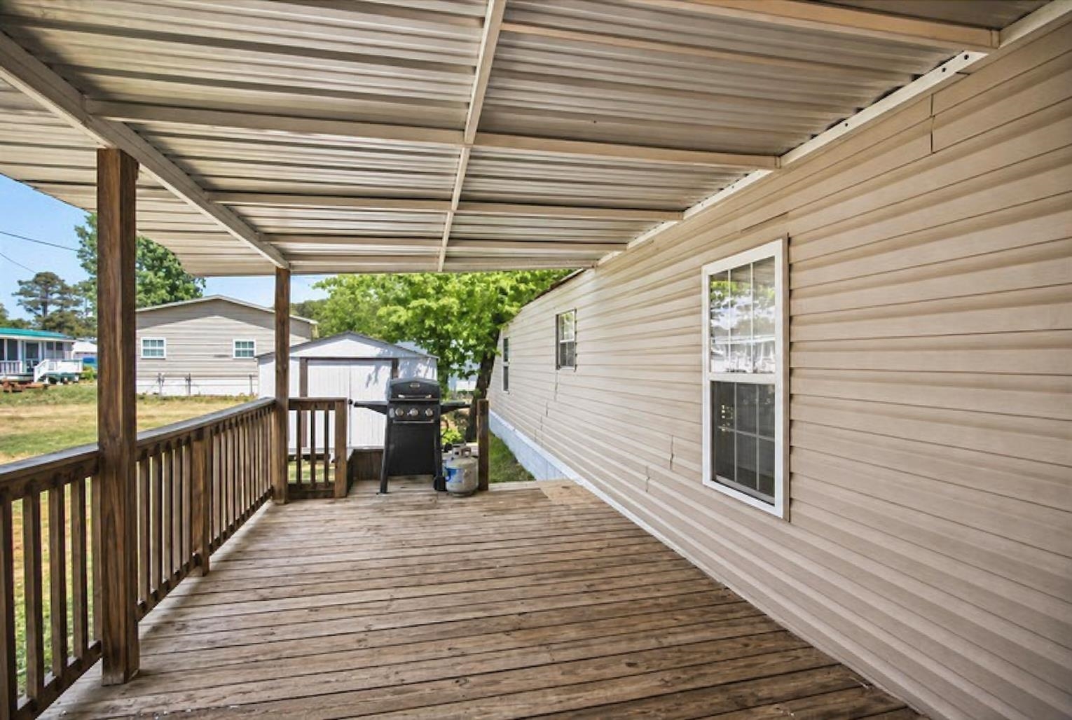 1512 Scorpio Ln.